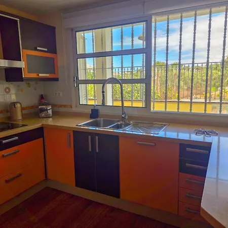 Dom wakacyjny Casa Nonna By Helloapartments Playa de las Americas (Tenerife)