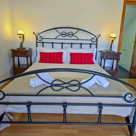 Dom wakacyjny Casa Nonna By Helloapartments Playa de las Americas (Tenerife)